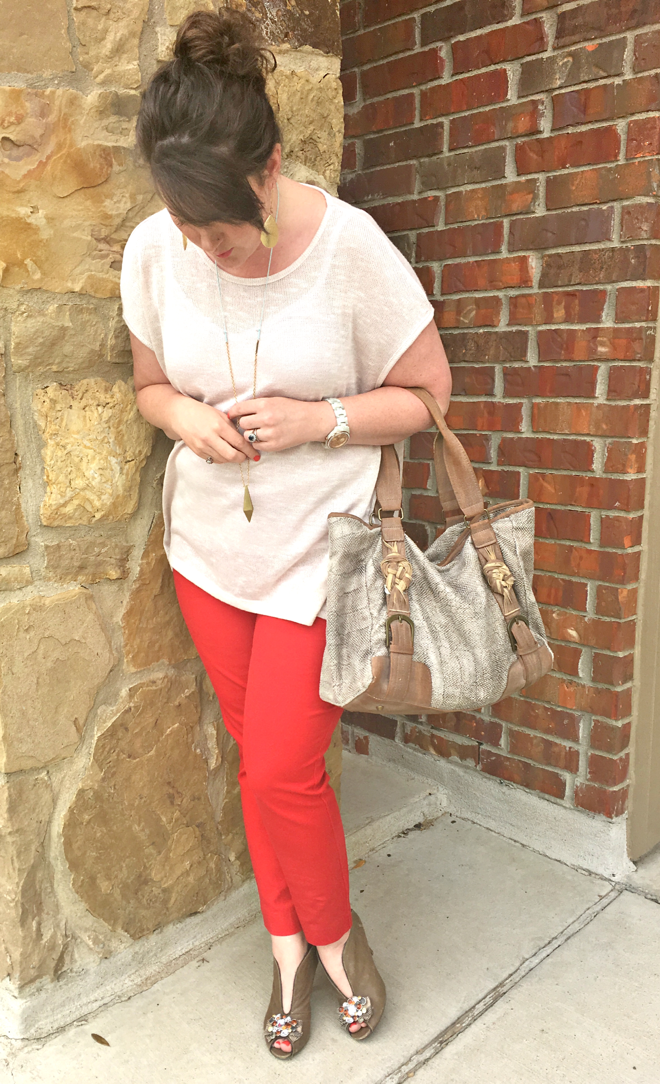 How to Wear Clashing Colors- Red & Pink
